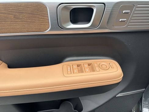 Used 2026 Hyundai Santa Fe Calligraphy image 23