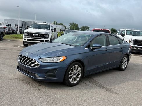 Used 2019 Ford Fusion SE FWD image 20