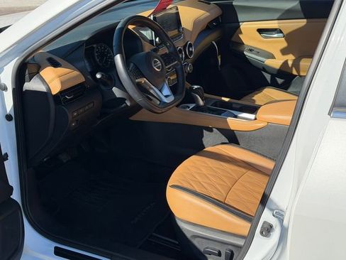 Certified 2021 Nissan Sentra SV w/ SV Premium Package image 11