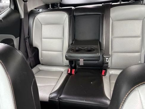 Used 2020 GMC Terrain SLT image 30