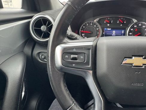 Used 2020 Chevrolet Blazer LT image 27