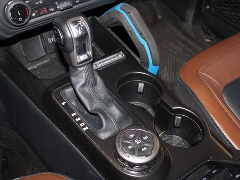 Used 2022 Ford Bronco Outer Banks image 31