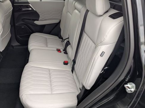 New 2026 Mitsubishi Outlander SEL FWD image 20