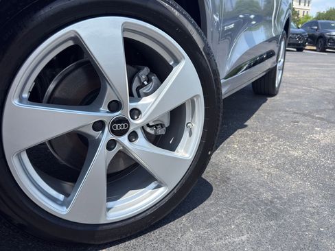 New 2025 Audi Q5 Premium Plus AWD/4WD image 3