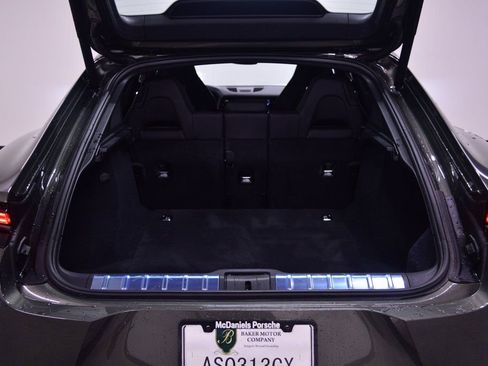 Certified 2025 Porsche Panamera 4 AWD/4WD image 39