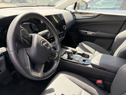 Used 2022 Lexus NX 350h AWD w/ Towing Package (2000 Lbs) image 10