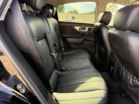 Used 2017 INFINITI QX70 AWD image 20