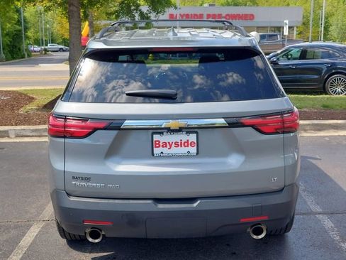 Used 2023 Chevrolet Traverse LT w/ Rear Camera Mirror Package AWD/4WD image 21