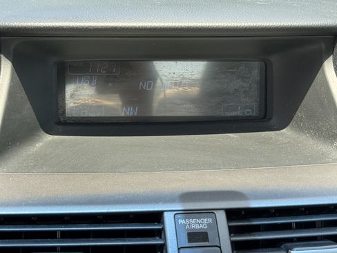 Used 2011 Honda Accord EX-L image 27
