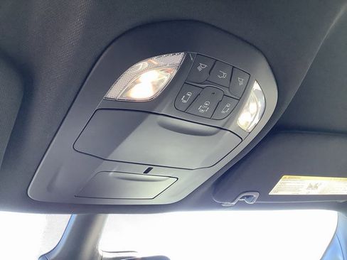 New 2026 Chrysler Pacifica Select image 20