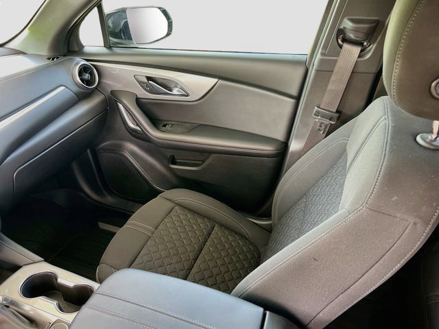 Used 2020 Chevrolet Blazer LT w/ Redline Edition FWD image 5
