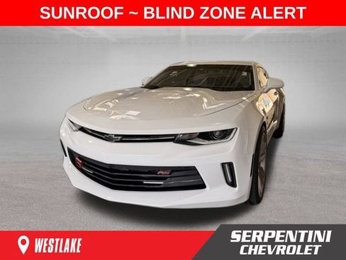 Used 2016 Chevrolet Camaro LT RWD image 1
