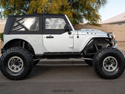 Used 2008 Jeep Wrangler Rubicon w/ Dual Top Group image 9