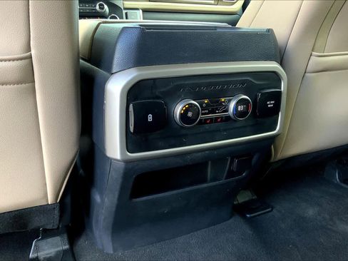 Used 2024 Ford Expedition Max Limited image 33