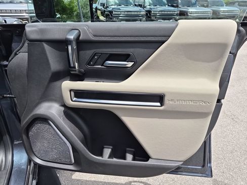 New 2026 GMC Hummer EV SUV AWD/4WD image 35