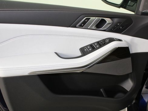 New 2026 BMW X5 xDrive40i image 11