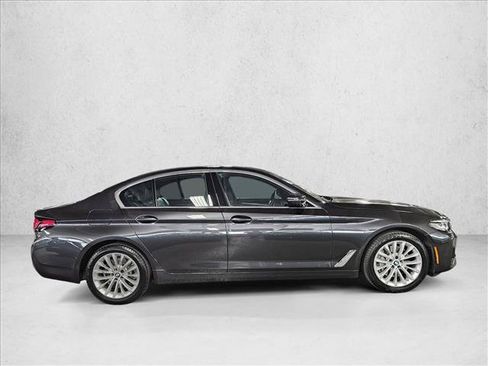 Certified 2023 BMW 530i w/ Convenience Package RWD image 4