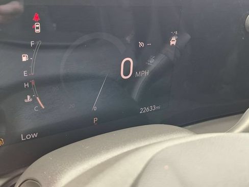 Used 2024 Buick Encore GX Preferred w/ Comfort Package FWD image 10