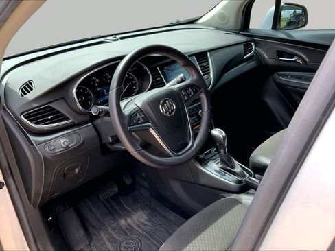 Used 2021 Buick Encore Preferred FWD image 16