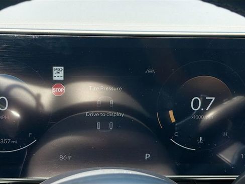 New 2026 Hyundai Kona Limited FWD image 12
