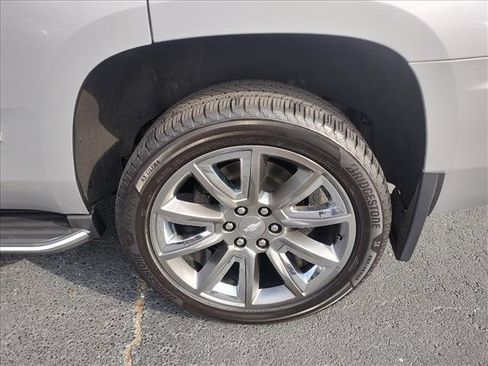 Used 2018 Chevrolet Tahoe Premier image 12