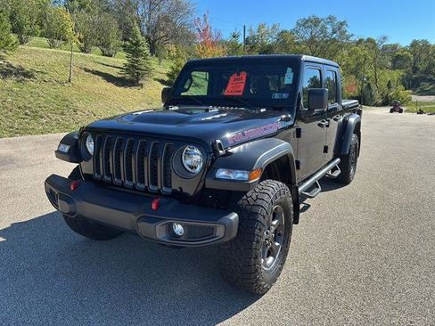 Used 2023 Jeep Gladiator Rubicon w/ Cold Weather Group image 8