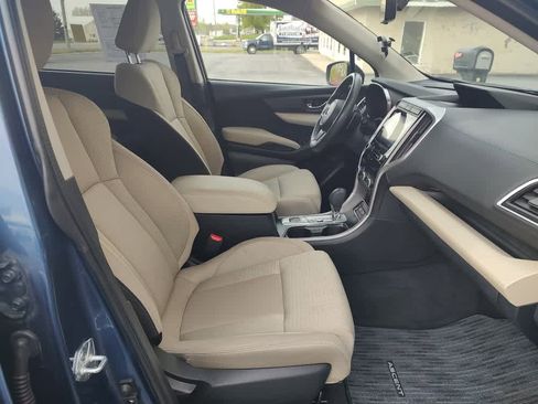 Used 2022 Subaru Ascent Premium w/ Convenience Package AWD/4WD image 4