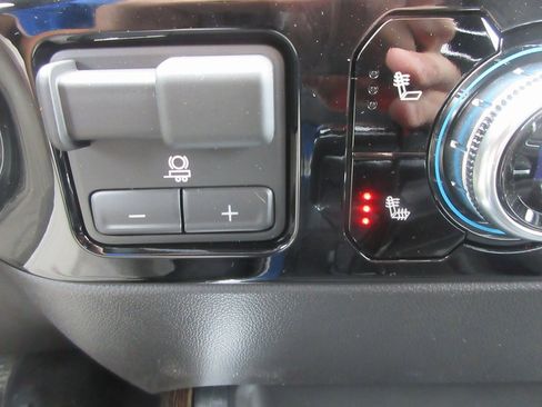 New 2026 GMC Sierra 1500 Elevation image 20