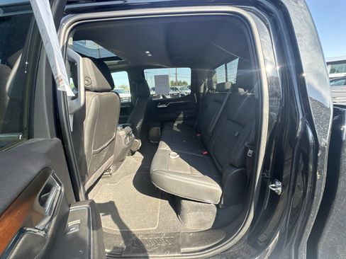 Used 2024 GMC Sierra 1500 Denali w/ Technology Package AWD/4WD image 26