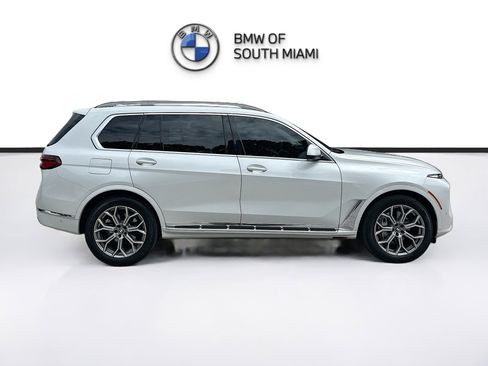 Certified 2024 BMW X7 xDrive40i w/ Climate Comfort Package AWD/4WD image 8