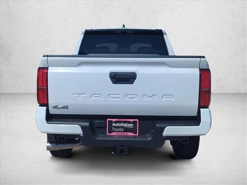 Used 2026 Toyota Tacoma SR5 AWD/4WD image 6