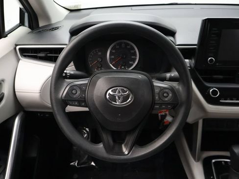 Certified 2022 Toyota Corolla Cross L FWD image 23
