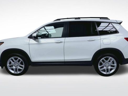 Used 2025 Honda Passport EX-L image 5