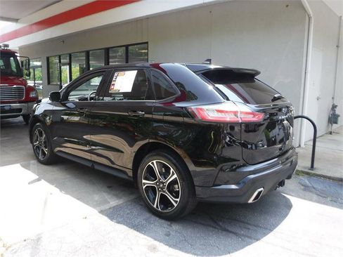 Used 2022 Ford Edge ST image 14