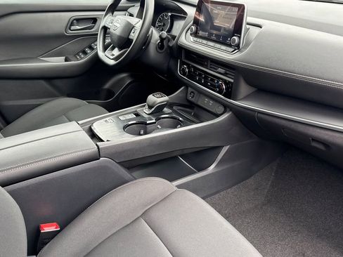 New 2025 Nissan Rogue S image 14