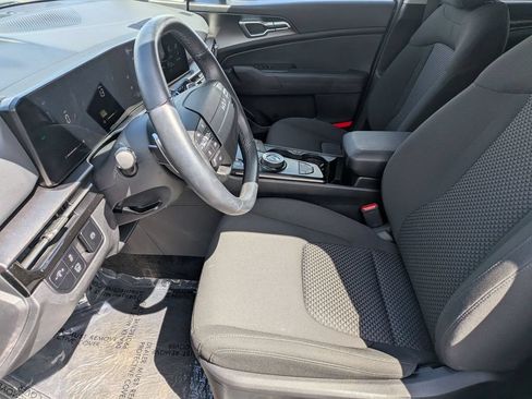 Used 2026 Kia Sportage S AWD/4WD image 17