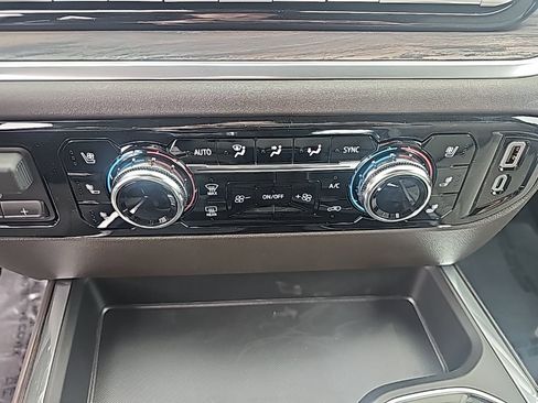 New 2026 GMC Sierra 1500 SLT w/ SLT Premium Plus Package AWD/4WD image 25