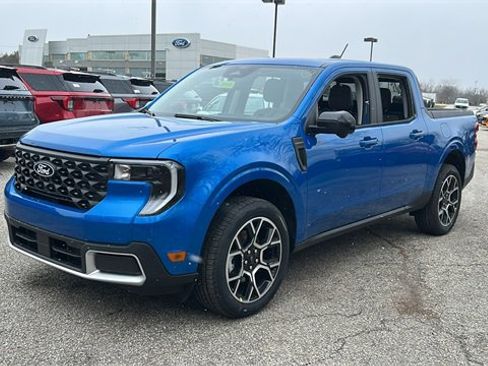 New 2026 Ford Maverick Lariat w/ 4K Tow Package image 2