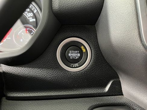 Used 2024 RAM 2500 Big Horn image 23