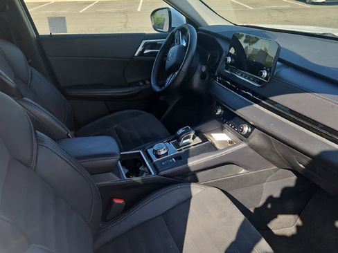 Used 2023 Mitsubishi Outlander SE image 14