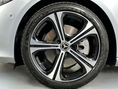Used 2024 Mercedes-Benz C 300 Sedan w/ Exclusive Trim Package image 11