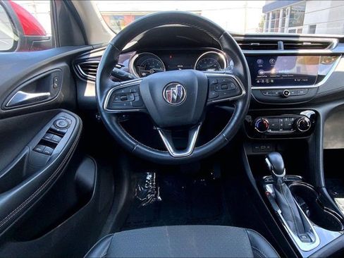 Used 2021 Buick Encore GX Preferred w/ Cold Weather Comfort Package FWD image 4