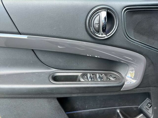 Used 2019 MINI Cooper Countryman S FWD image 13