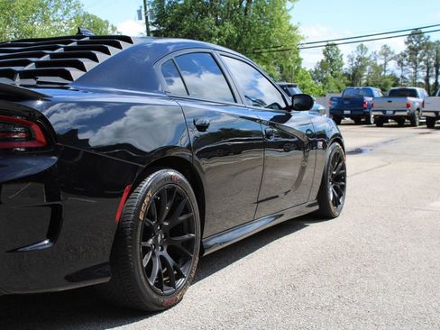 Used 2019 Dodge Charger Scat Pack w/ Dynamics Package RWD image 33