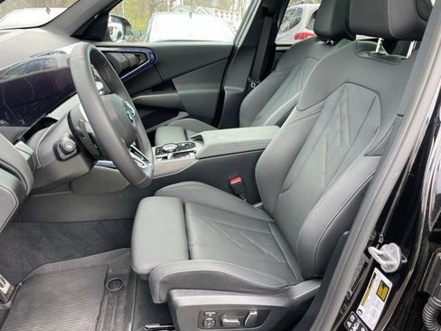 Used 2025 BMW X3 xDrive30i w/ Premium Package image 6