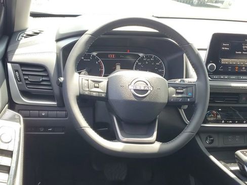 New 2026 Nissan Rogue SV w/ Cold Weather Package AWD/4WD image 15