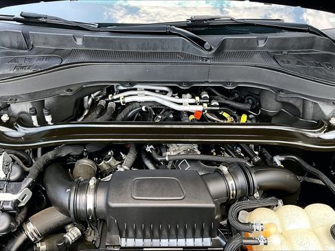 Used 2022 Ford Explorer ST w/ Equipment Group 401A AWD/4WD image 9