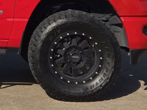 Used 2021 RAM 1500 Big Horn image 8