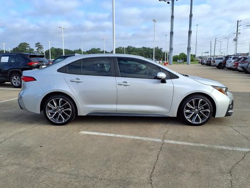 Used 2021 Toyota Corolla SE FWD image 5