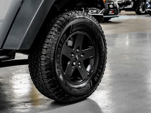 Used 2015 Jeep Wrangler Unlimited Sport w/ Quick Order Package 24S AWD/4WD image 73